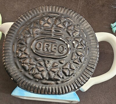 VINTAGE OREO COOKIE MILK PITCHER NABISCO CLASSICS COLLECTION 