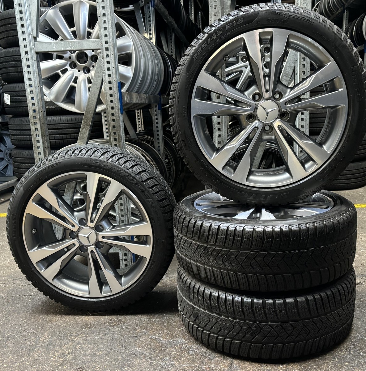 4 Orig Mercedes-Benz Winter Wheels 225/45 R18 95H C Class W205