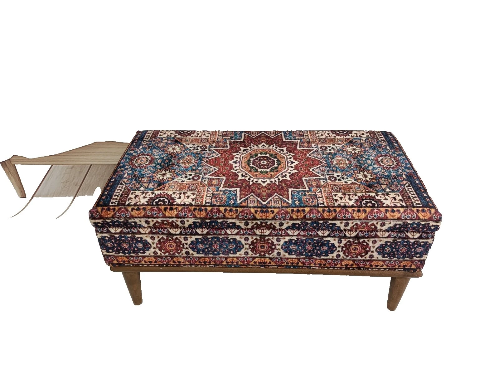 Casa de campo francés de haya y muebles de jardín