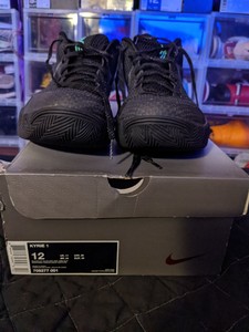 kyrie 1 black and green