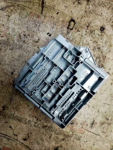 Relè Citroen Ducato Peugeot Boxer 2007-2021 scatola fusibili sotto cofano - Foto 2 di 5