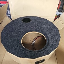 Reserveradgehäuse, inkl. GROUND ZERO 10X SPL  Subwoofer, 1200 Watt und Endstufe