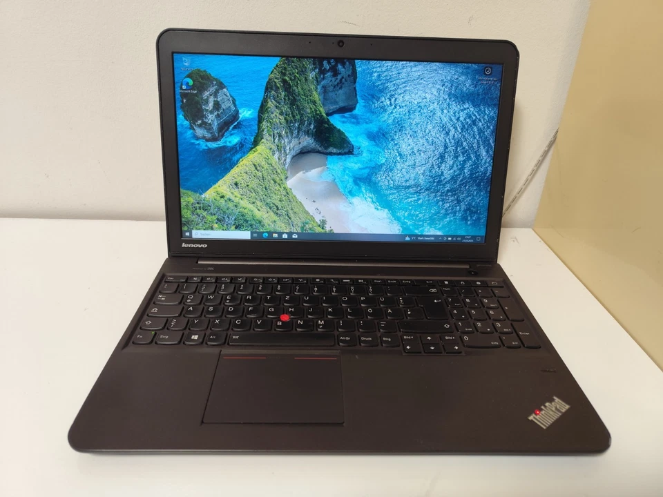 Lenovo ThinkPad S 531 "15,6" Core i7 3. Gen. 10GB Ram, 240 GB SSD Win 10pro