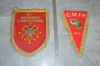 LOT DE DEUX FANIONS MILITAIRES 137 EME RI ET 81 EME REGIMENT D'INFANTERIE - Photo 1/4