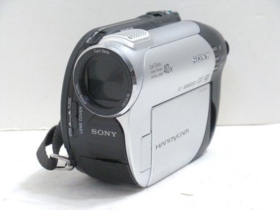 Sony HandyCam DCR-DVD108 Mini DVD Camcorder Nightshot 40x Optical Zoom