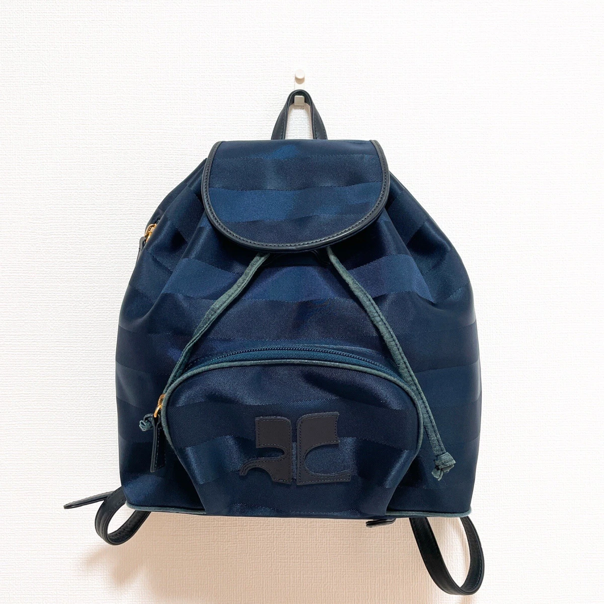 Iconic metallic lining backpack new arrivals