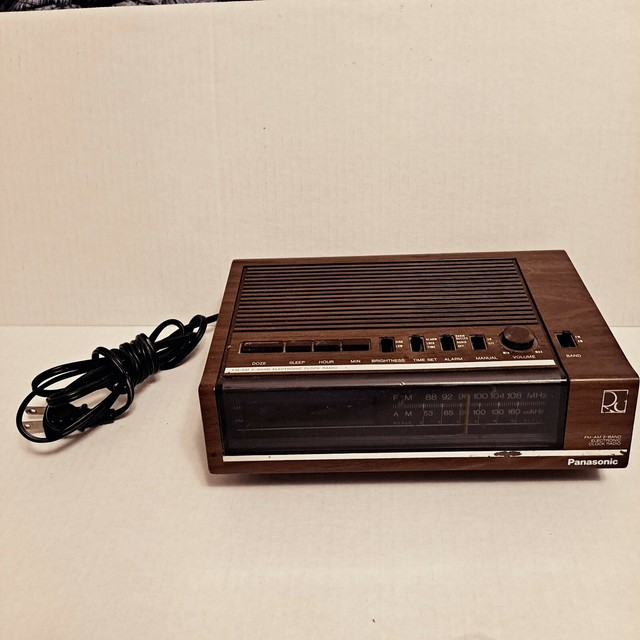 Vtg Panasonic Alarm Clock Radio Model Rc6050 Vintage 80's RC 6050