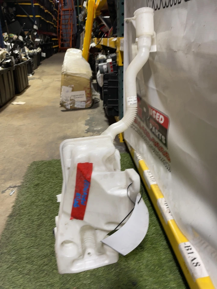 ✅ Botella lavadora VW ATLAS 2023 OEM Foto 3 de 4