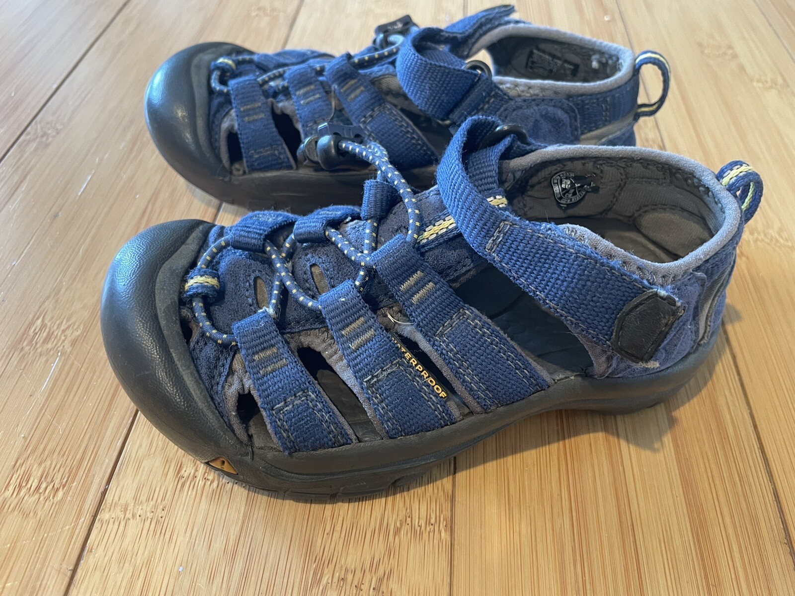 Scarpe sandali comodi Keen bambini ragazzi outdoor escursionismo taglia 11 scarpe acqua