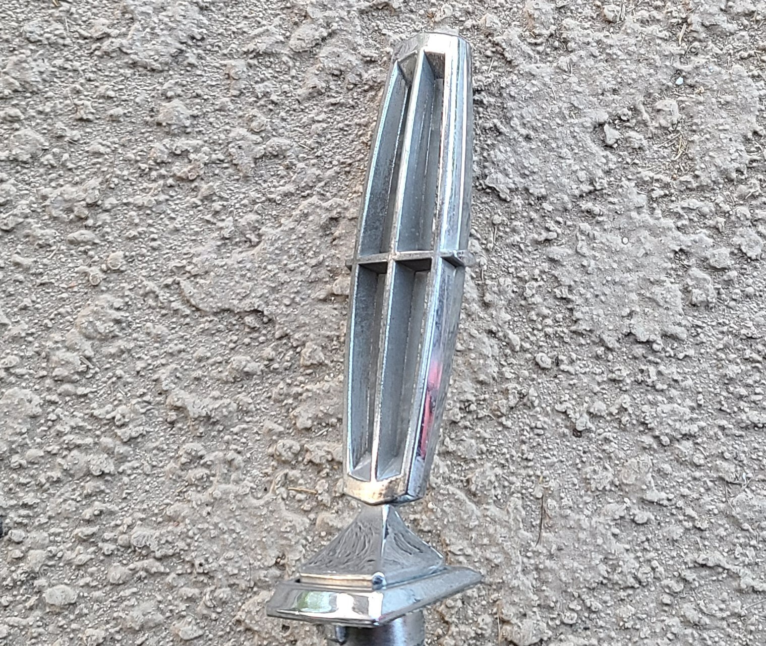 03 11 LINCOLN TOWN CAR OEM CHROME HOOD ORNAMENT LOGO EMBLEM eBay