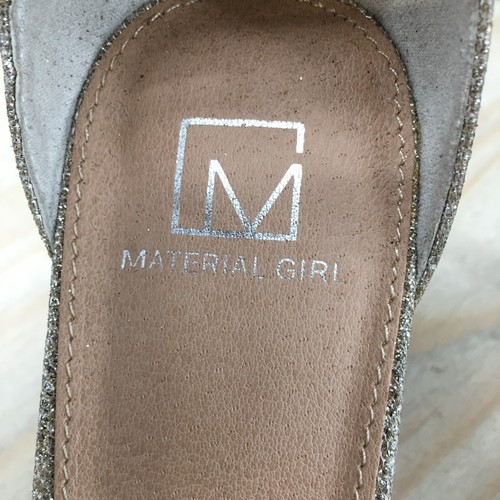 Sandalias Material Girl para mujer 10 M Blaire tacones con correa al tobillo diamantes de imitación plateados - Imagen 10 de 11