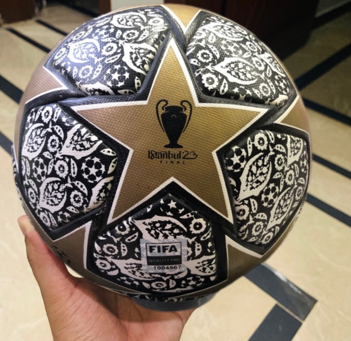 チャンピオンズリーグ公式球Istanbul 23 Final Adidas Istanbul 23 Final New Original UEFA Champions League