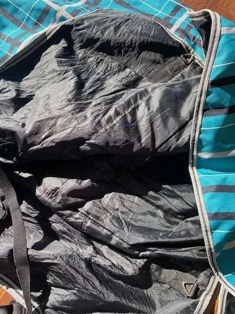 Cobertor Pessoa Alpine 1200D peso pesado / 72" / 300g - Imagem 4 de 4