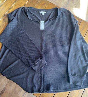 NWT Maurices Black Mixed Fabric Long Sleeve V-neck Shirt Size XL MSRP $26
