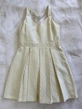 Forever 21 Women's Contemporary Shift Dress V-Neck, Sleeveless , Yellow Pattern