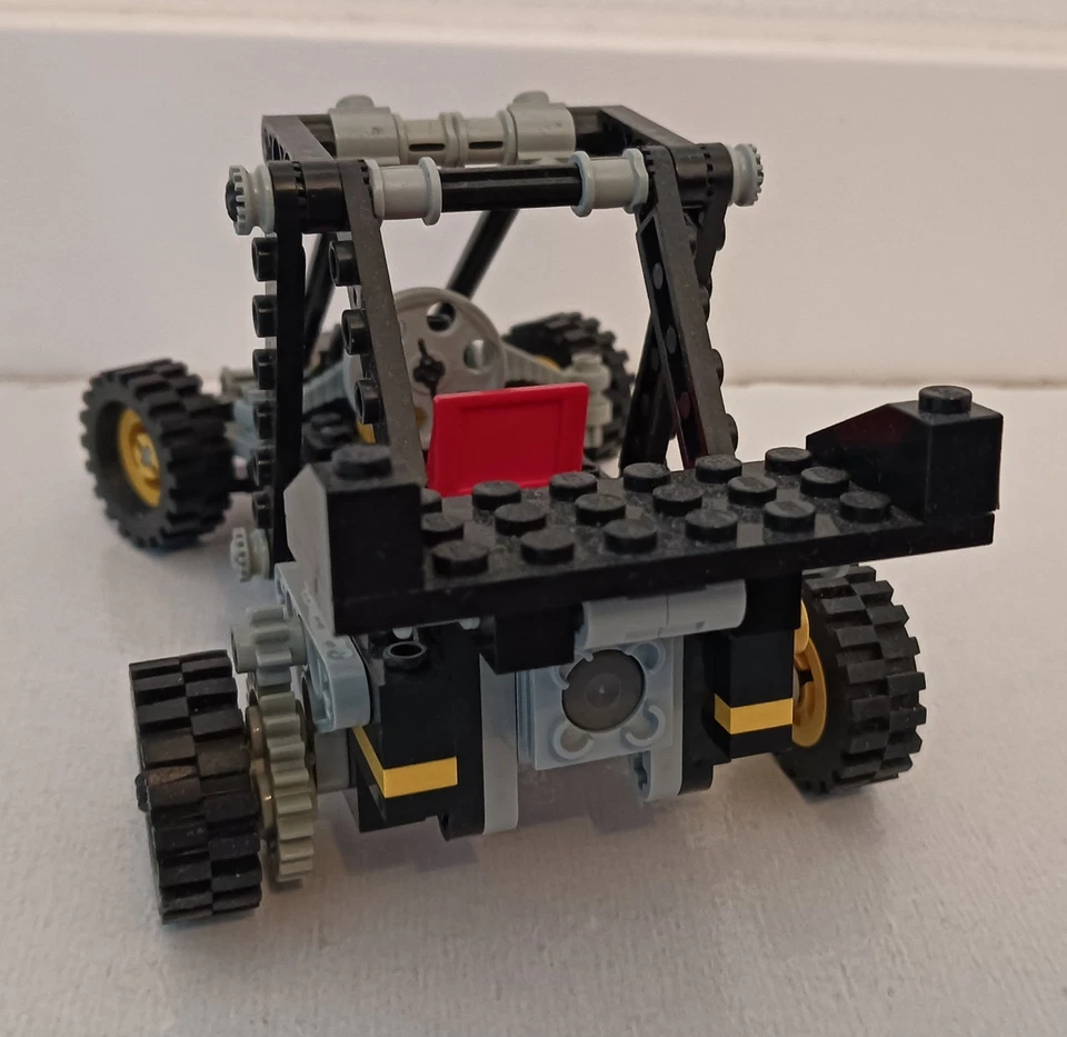 LEGO Technic 8818 Baja Blaster, foto 4 di 4