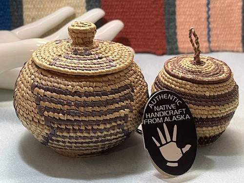 Vintage 2 Mini Handcrafted Alaska Baskets &Lids Artist Dorothy Alder Scamnon Bay