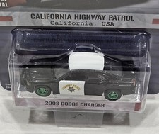 Greenlight 1:64 Hot Pursuit 2008 Dodge Charger California Highway Patrol Chase