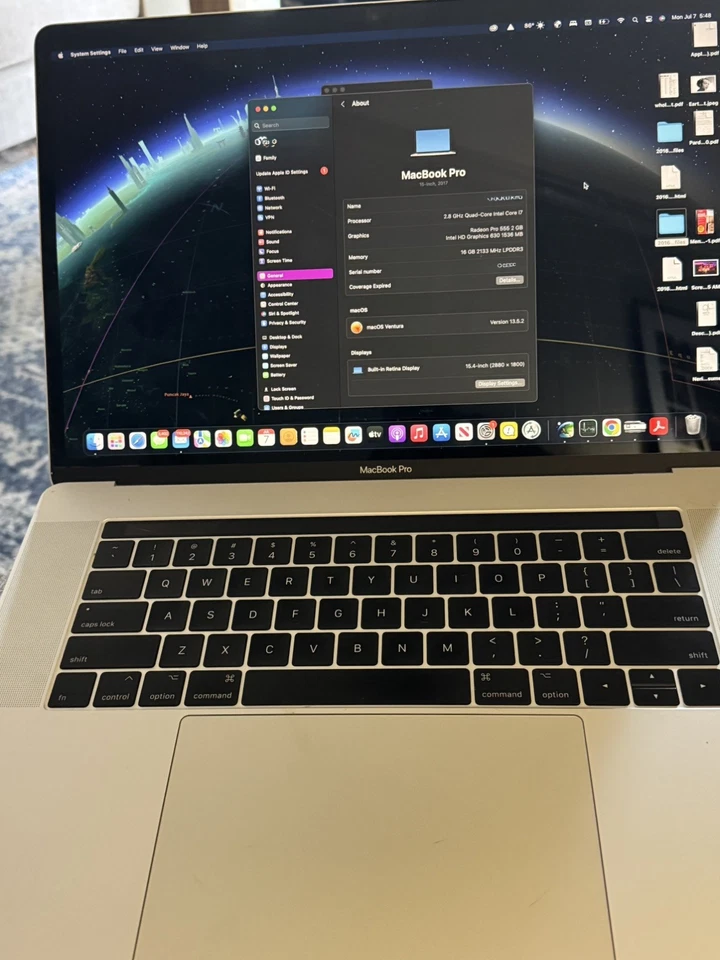 15 英寸 Apple MacBook Pro - 3.8Ghz Turbo i7 16GB 256GB 固态硬盘触控条   — 第 2/4 张图片