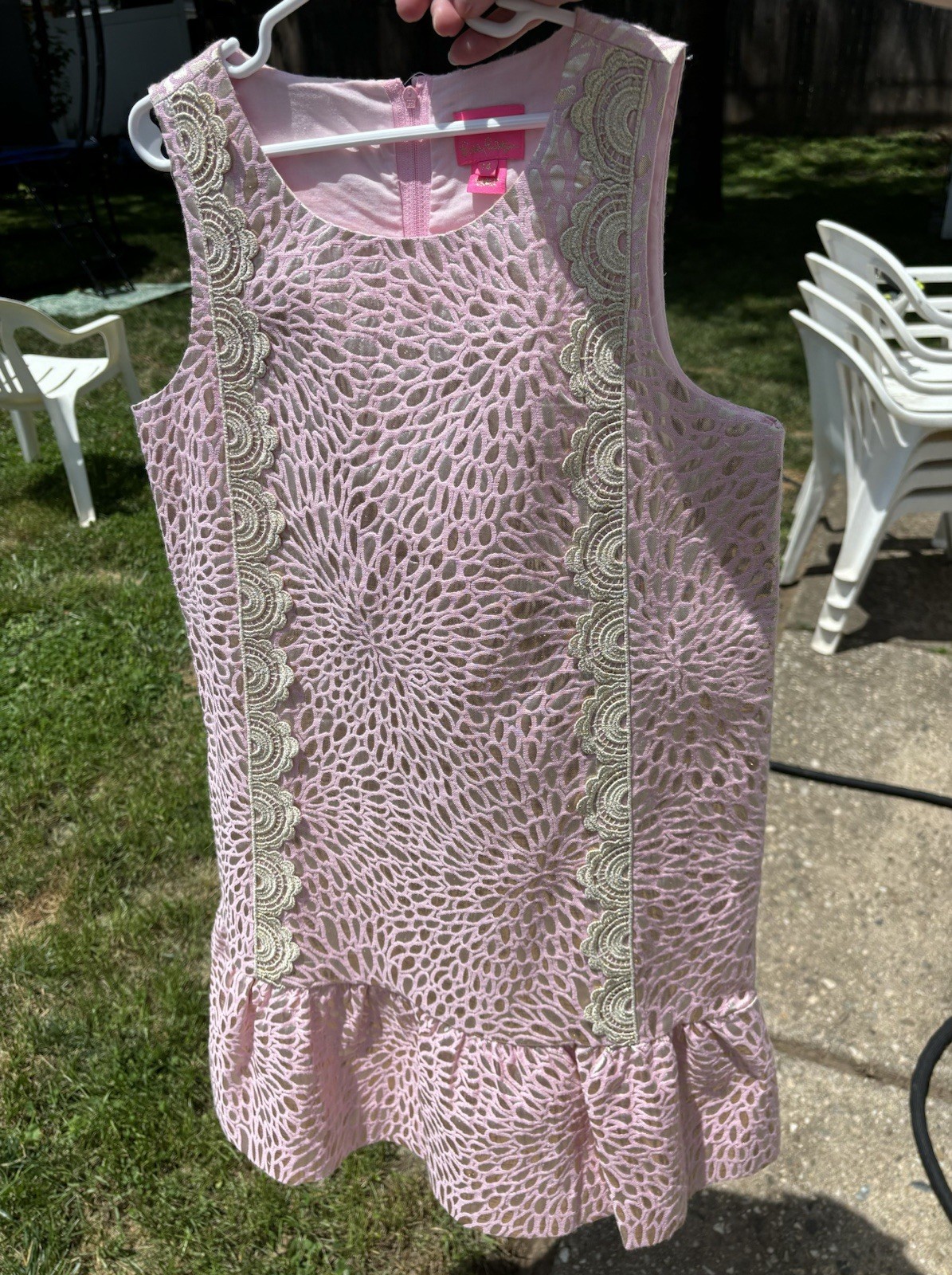 Picture 3 of 8