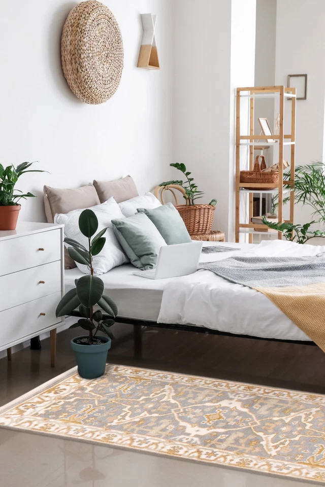 2'6" x 5'11" Hand Knotted Oriental Carpet Traditional Wool Area Rug - Image 2 of 4