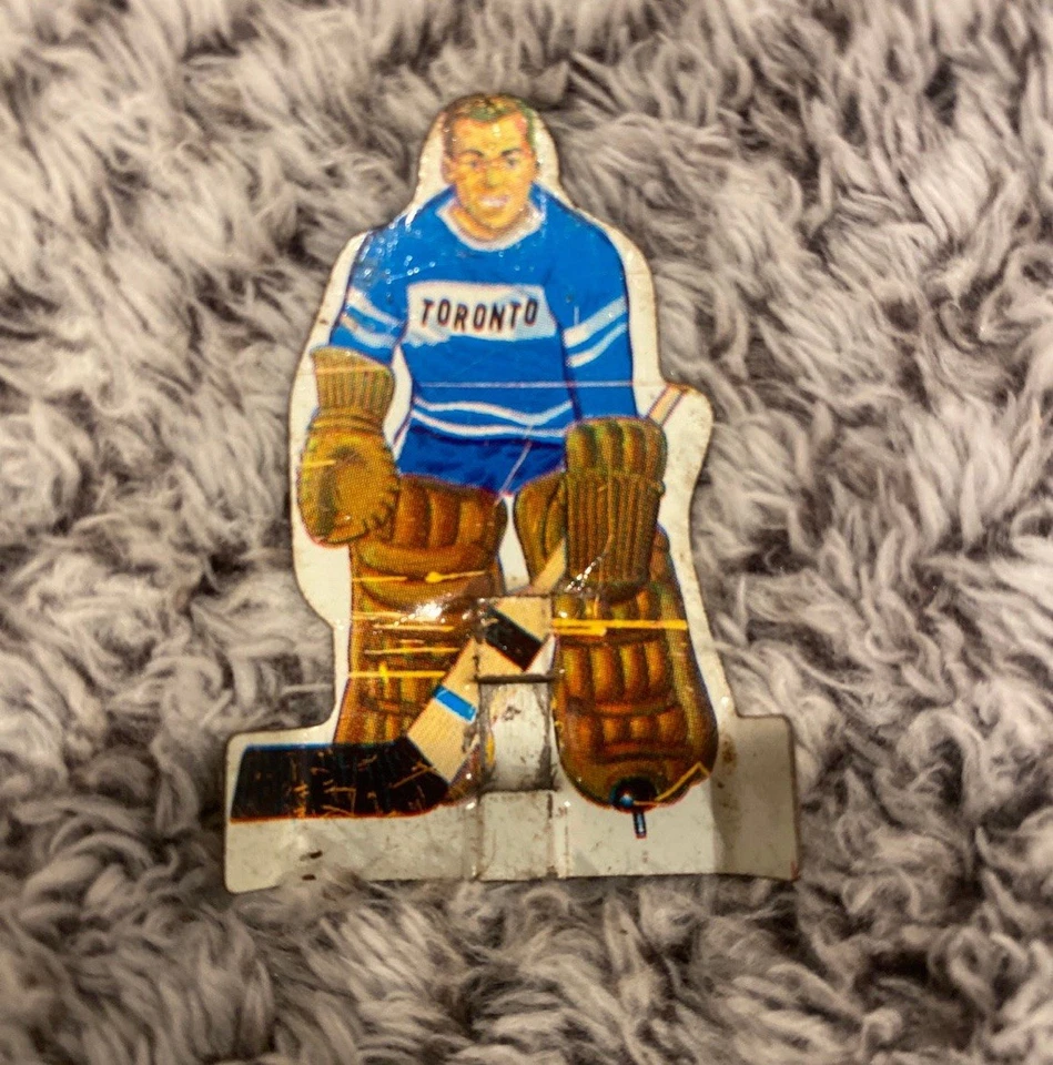 Vintage Munro Table Hockey Players SET of 5 Toronto Maple Leafs Missing 1 - Image 2 of 4