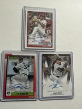 2026 TOPPS BASEBALL SERIES 1 CHASE BURNS RC AUTOGRAPH CARD + 2 FREE BONUS CARDS