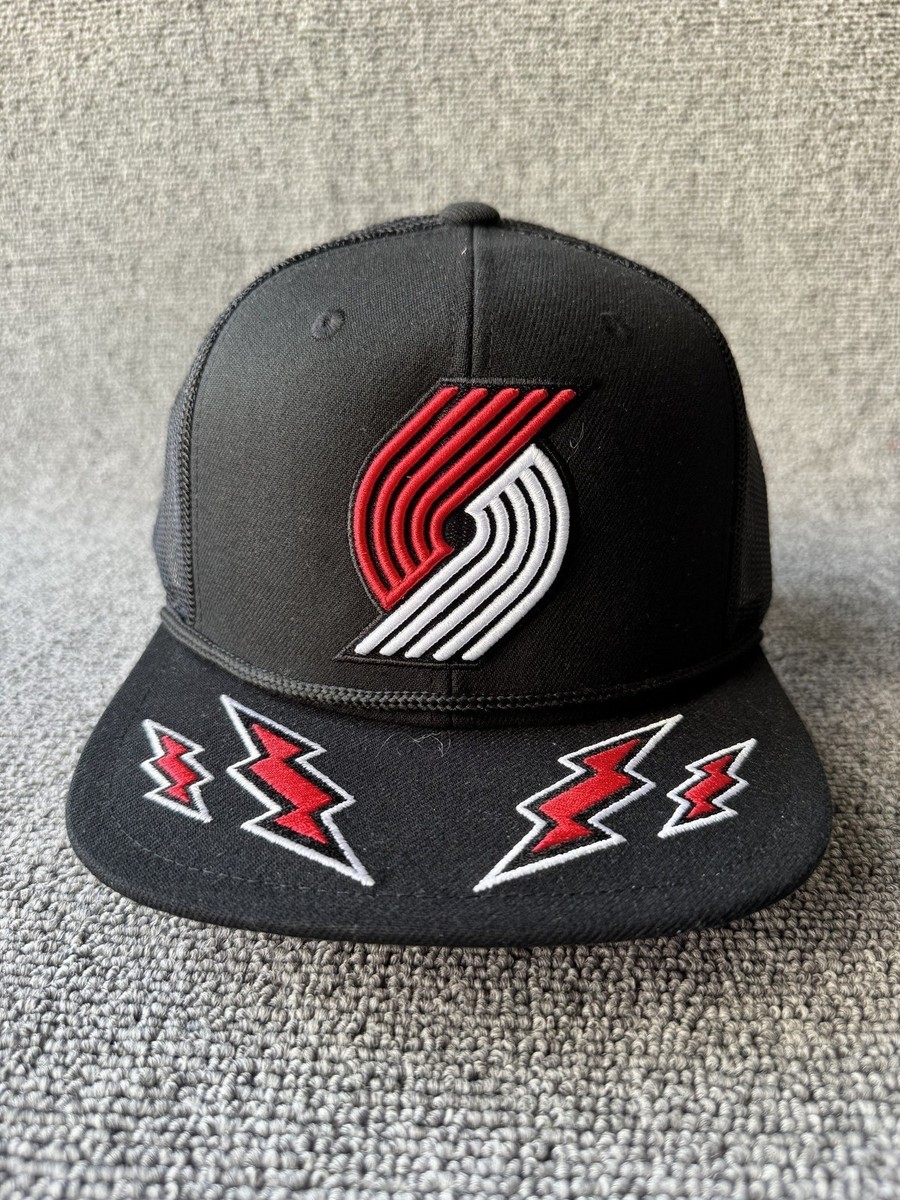Mitchell & Ness Trail Blazers Trucker Snapback Hat Black Retro NBA