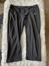 Adidas Women  s Sz. M Black Sport Crop Yoga Pants. Comfortable