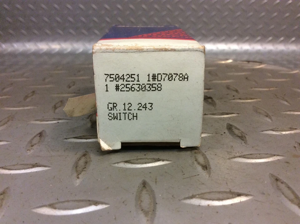 92-95 Buick Lesabre Park Avenue Oldsmobile 88 98 interruptor de bloqueio de janela 25630358 - Imagem 2 de 4