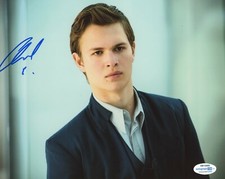 Ansel Elgort Divergent Autographed Signed 8x10 Photo ACOA