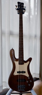 Warwick Streamer CV4 / E-Bassgitarre mit Original Gigbag Made in Germany