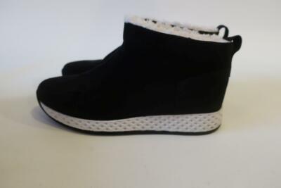Urban Sport By J/Slides Suede Fashion Sneaker Women Black Size 10M. Amazon.com | Urban Sport by J/Slides Leona Casual Sneakers  main image 2