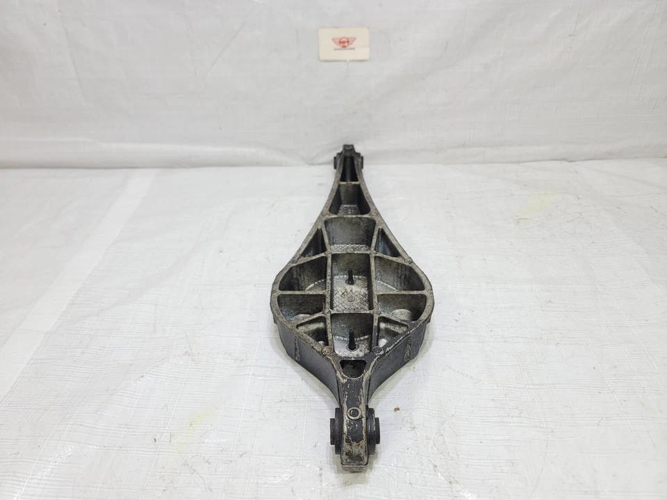 2015 2016 Volvo XC70 Rear Right Passenger Suspension Lower Control Arm Link OEM - Image 4 of 4