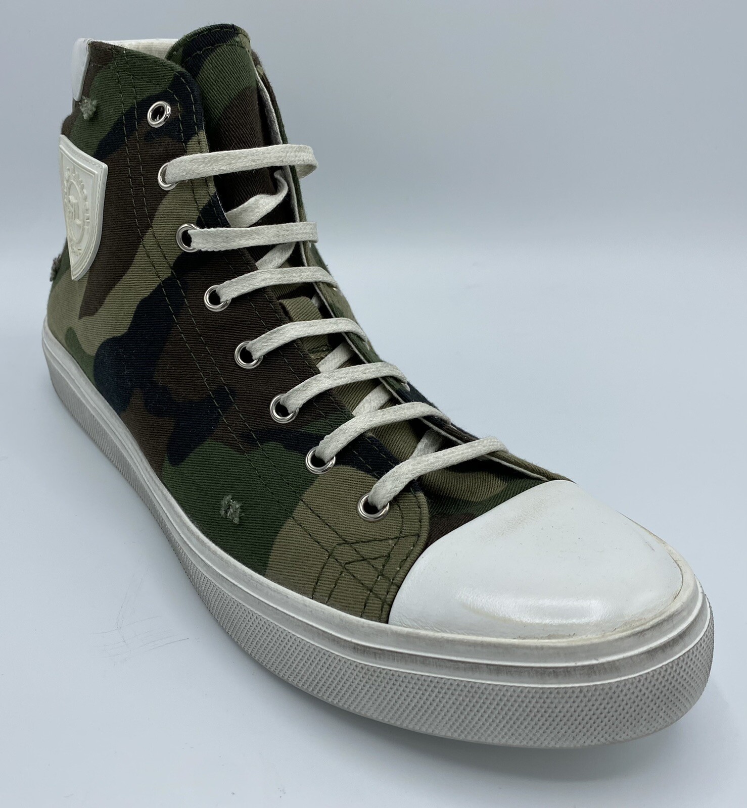 Sneakers alte mimetiche Saint Laurent da 600 dollari taglia US 8 5 Made in Italy