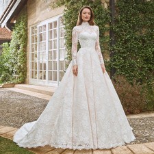 Exquisite Royai Train Robe High Neck Long Sleeves Wedding Dresses Lace Appliques