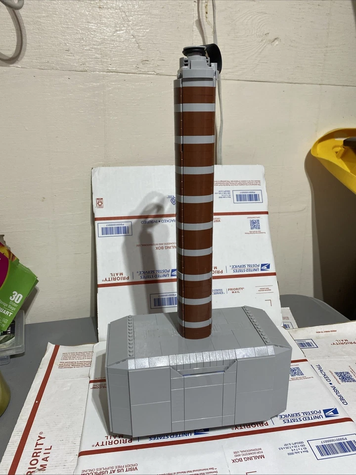 LEGO Thor's Hammer Mjolnir Marvel Studio's The Infinity Saga 76209 Hammer - Image 2 of 4