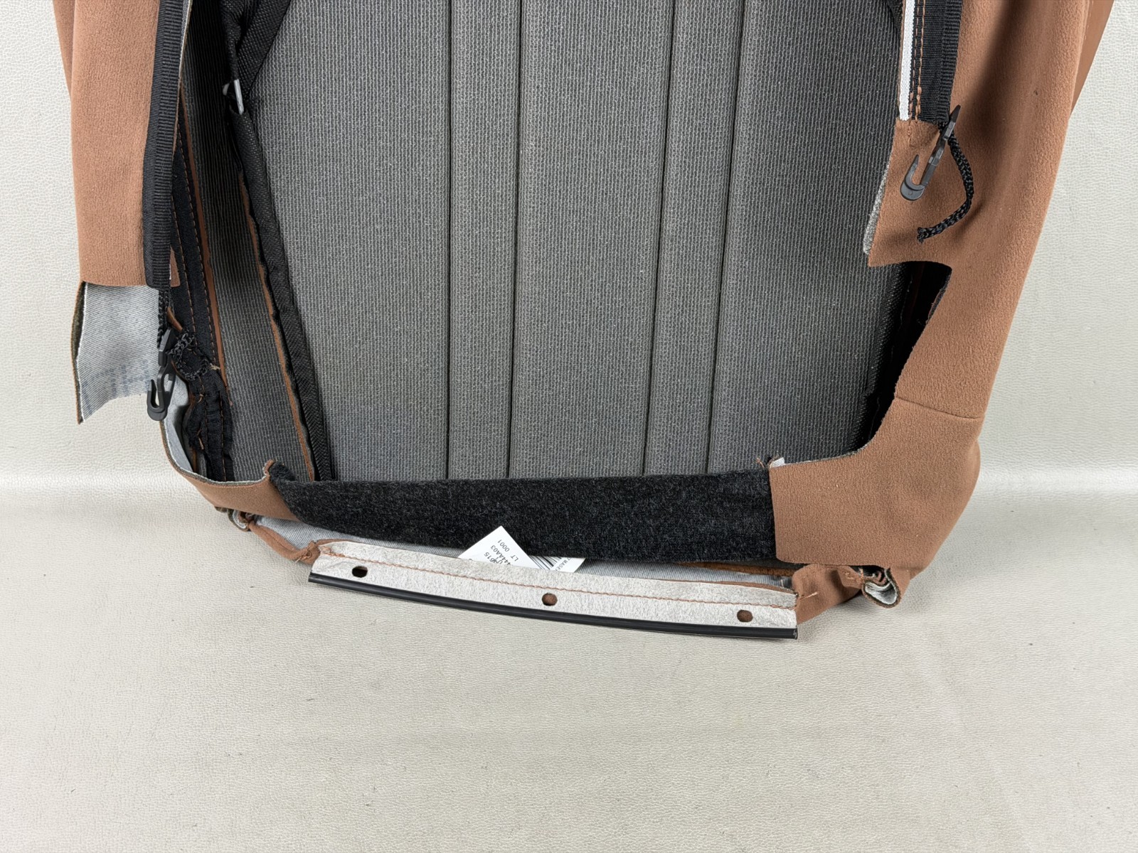 Nice! 2014-2017 Maserati Ghibli Front Bottom Seat Cushion Cover OEM