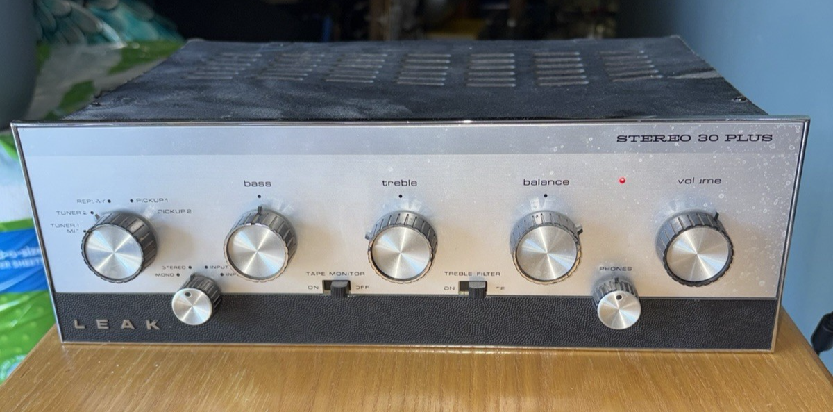 Leak Stereo 30 Amplifier - MIDI Size - Powers on | eBay