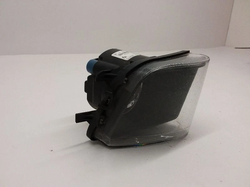 Lâmpada de neblina 2009-2015 BMW 750i driver canto esquerdo luz de estacionamento parachoque - Imagem 2 de 4