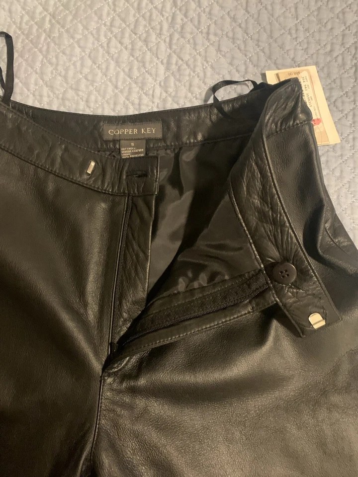 Copper Key Leather Pants Size 5 Black Straight Leg Pockets Mid Rise - Image 4 of 4