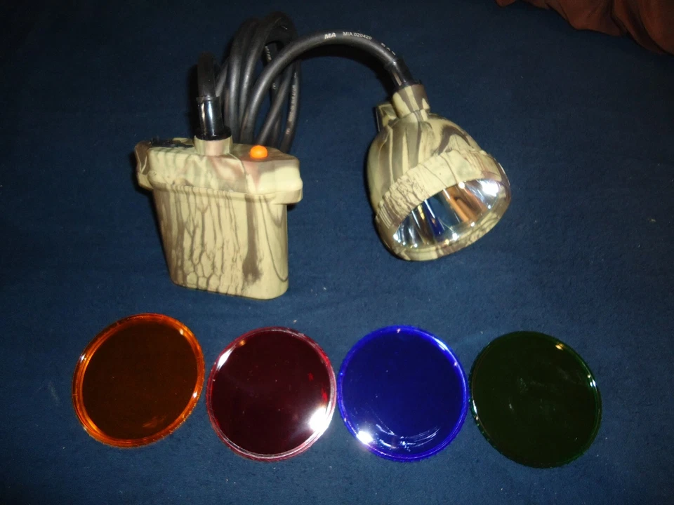 110000 LX COON HUNTING MEGA BRIGHT  LIGHT CAMO - Image 2 of 3