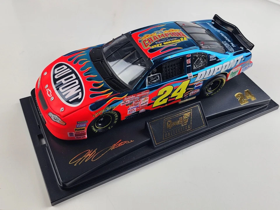 Jeff Gordon 2001 Champion 1/24 Revell Deichst Winston Cup azul metálico con estuche Foto 2 de 4