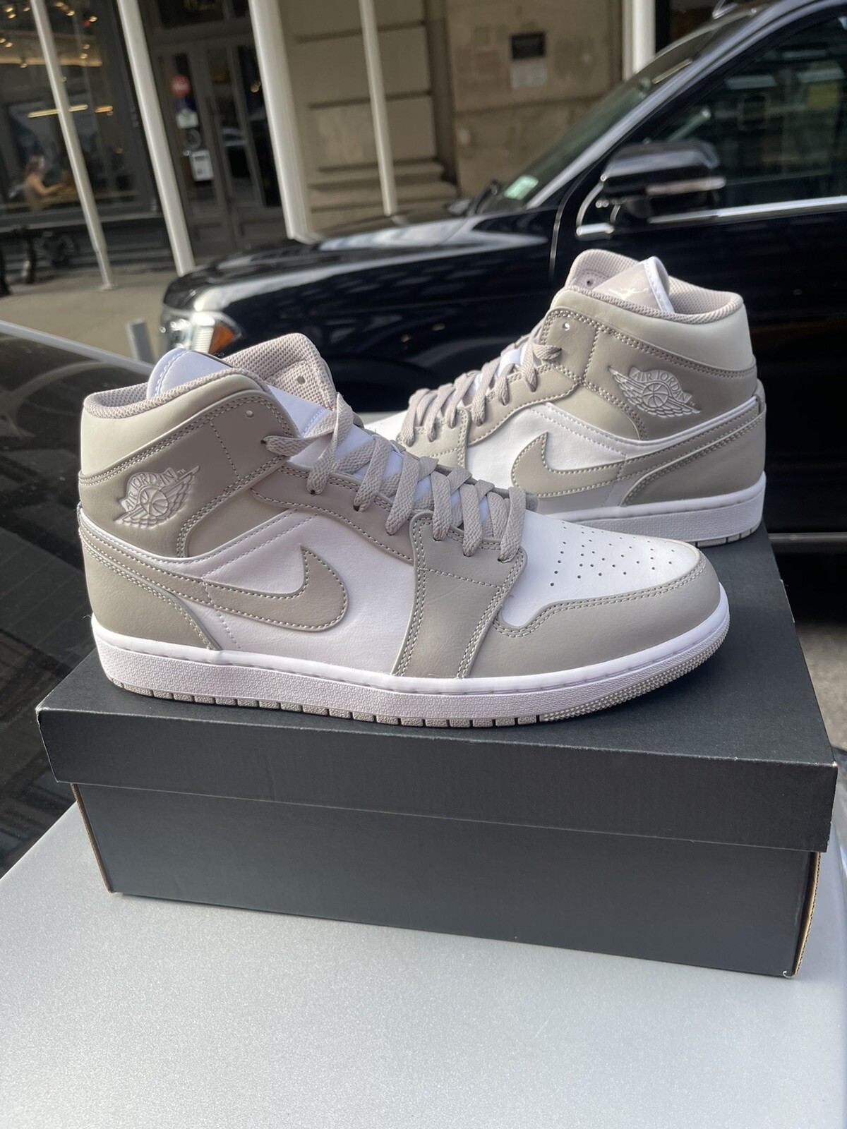 Nike Air Jordan 1 Mid Linen (College 