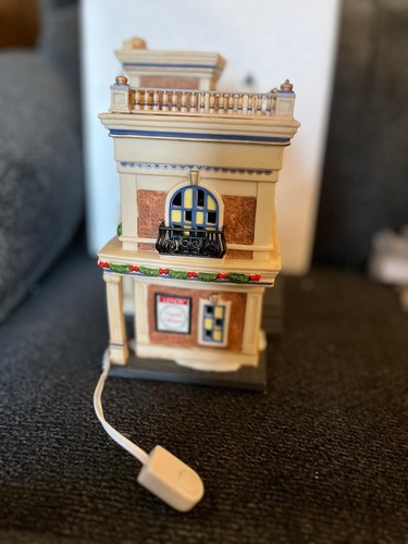 Department 56 Lenox China Shop Christmas In The City Series Village 59263 - Picture 17 of 22