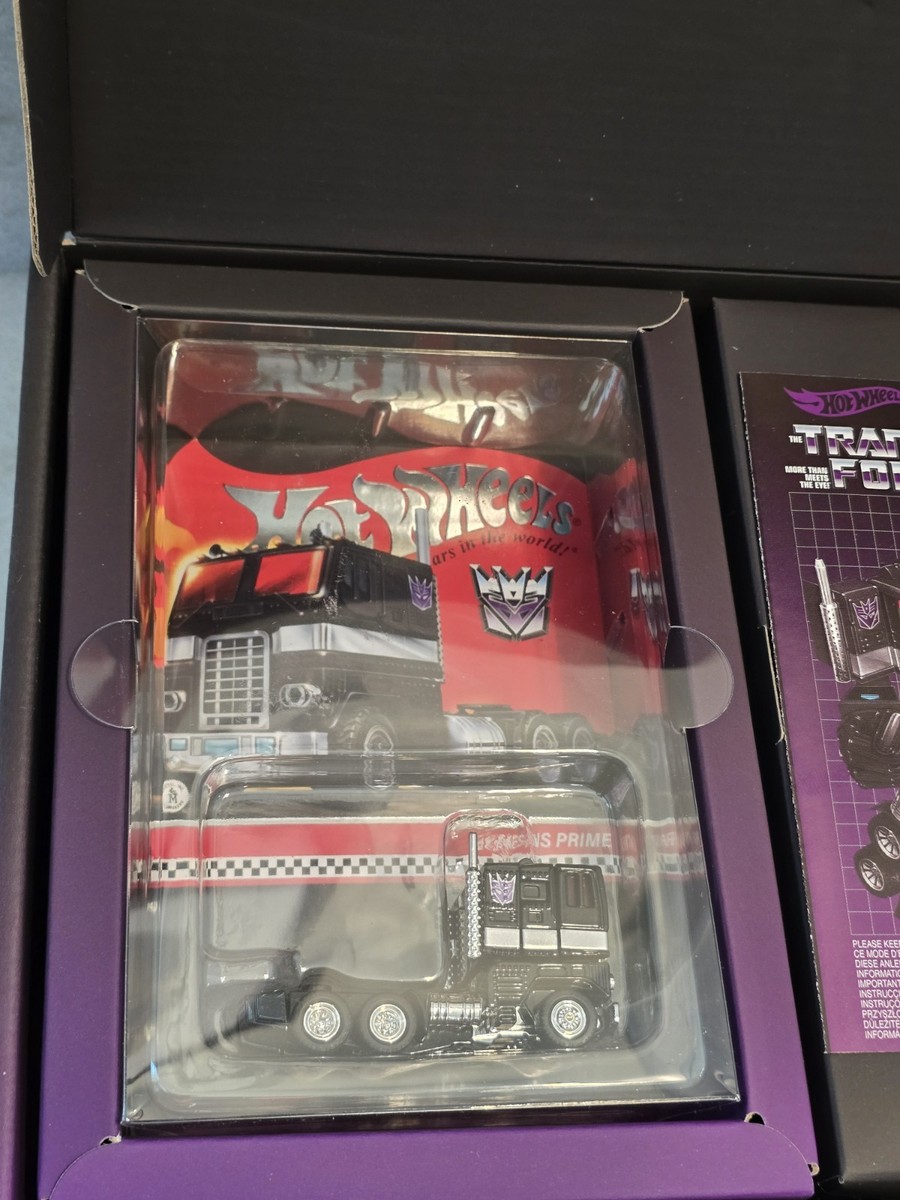 Hot Wheels Transformers Track Fleet Optimus Prime 164 Die Cast Car Mattel - ToyW