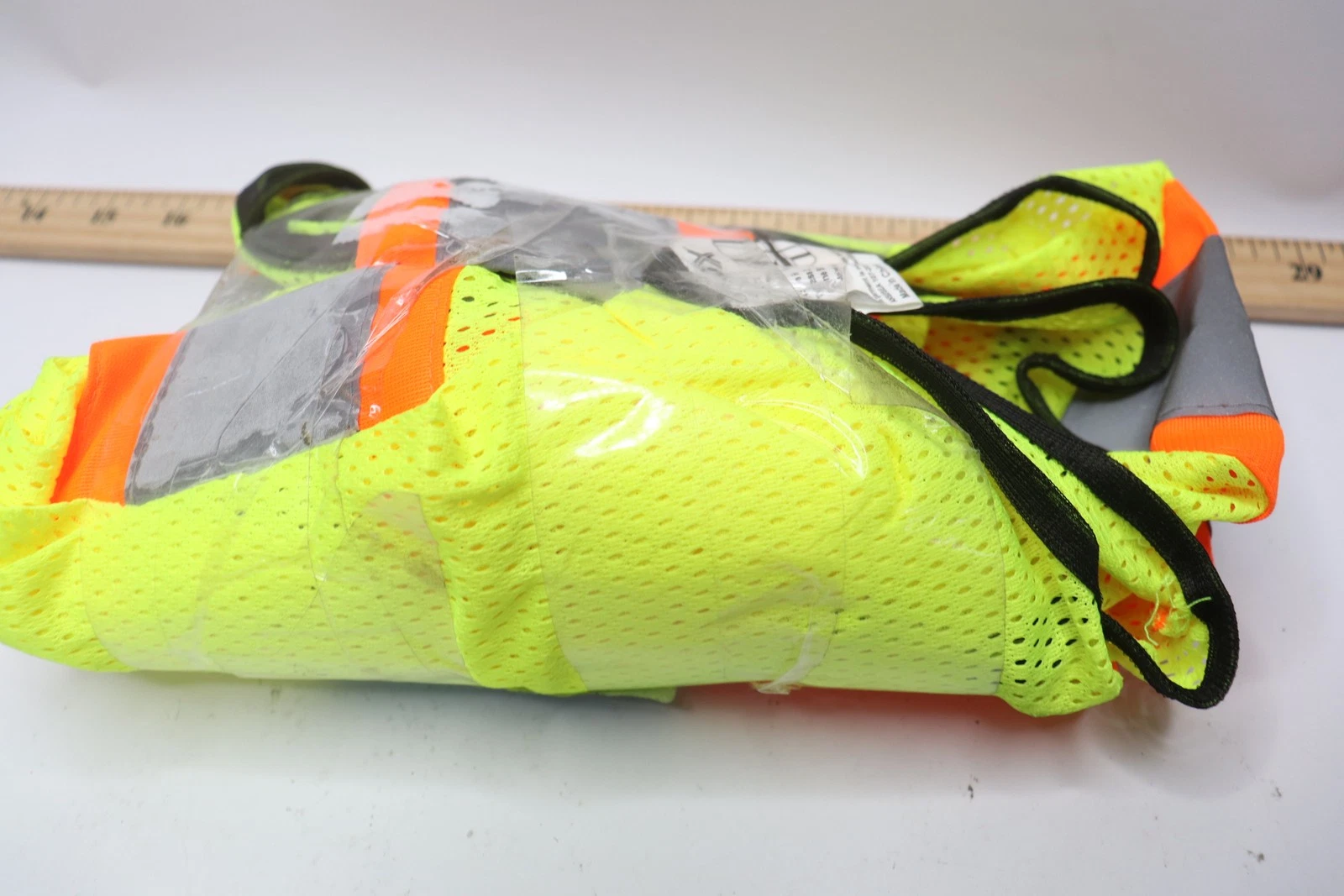 HDX Hi Visibility 2-Tone Class 2 Reflective Safety Vest - Writing On Item image 3