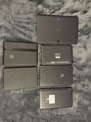 Tablet Lot of 6 Kindles, Maxwest Verizon. Etc for Parts Or Repair