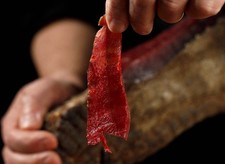 PRODOTTI TIPICI SARDI - PROSCIUTTO DI PECORA SENZA OSSO. VIOLINO DA 0.950 S.V.