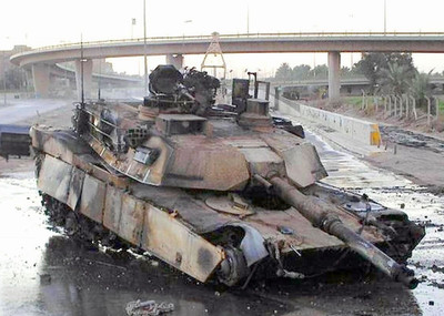 Desert Storm Photo   ---  Destroyed   M1 Abrams Tank..